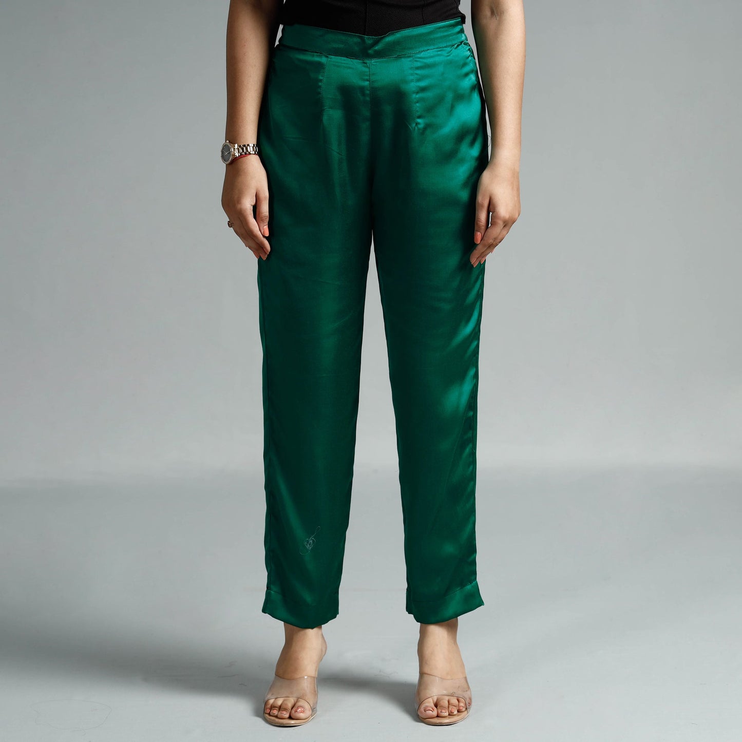 Buy Plain Modal Silk Elasticated Pant Online at iTokri.com