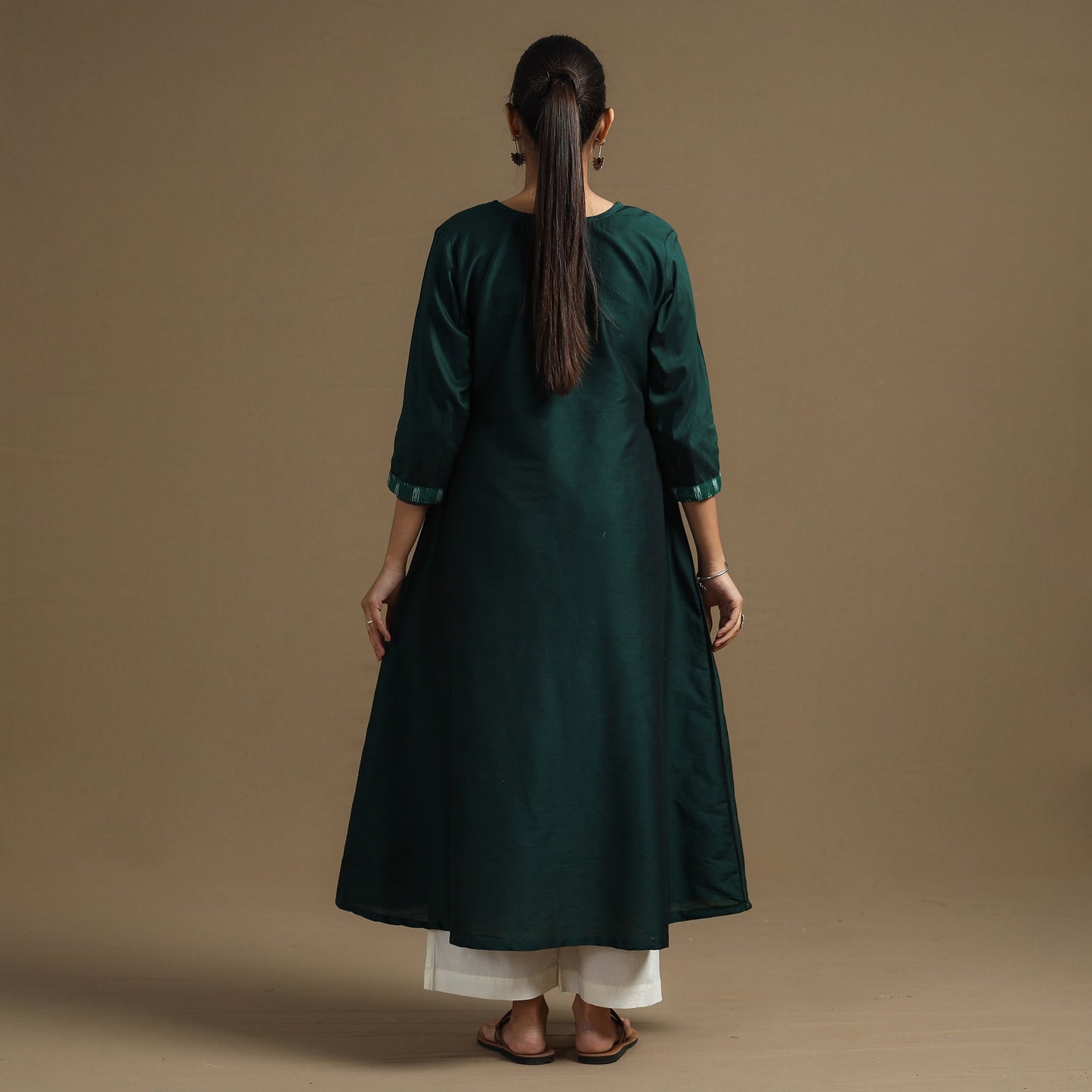Buy Plain Slub Silk Kurta with Ikat Patchwork Online at iTokri.com