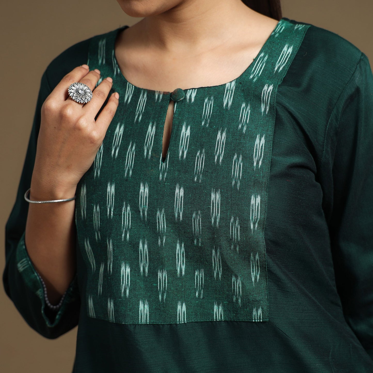 Buy Plain Slub Silk Kurta with Ikat Patchwork Online at iTokri.com