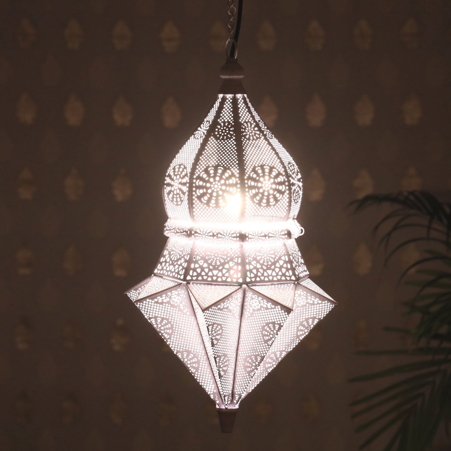 Decorative Handmade Hanging Iron Electric Lantern / Lamp