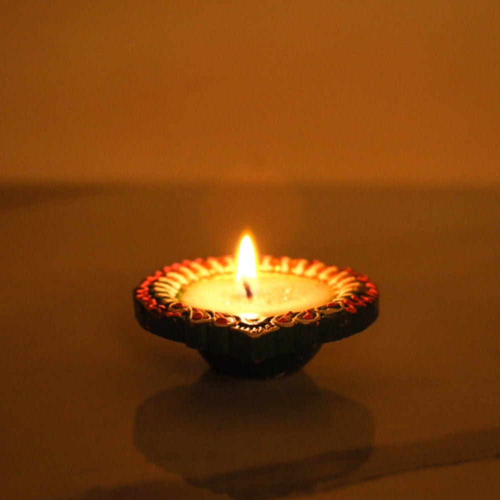 Decorative Handpainted Terracotta Diya with Wax (Set of 4) Online in India l iTokri.com