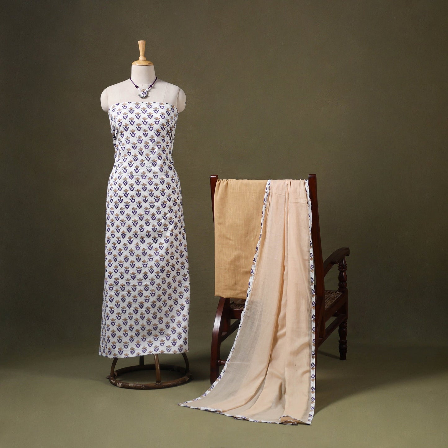 Designer! Block Print Cotton Dress Material with Jewellery Set