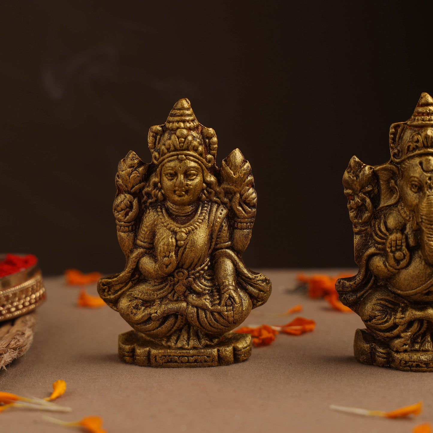 Handmade Diwali Special Lakshmi & Ganesha Idol Set