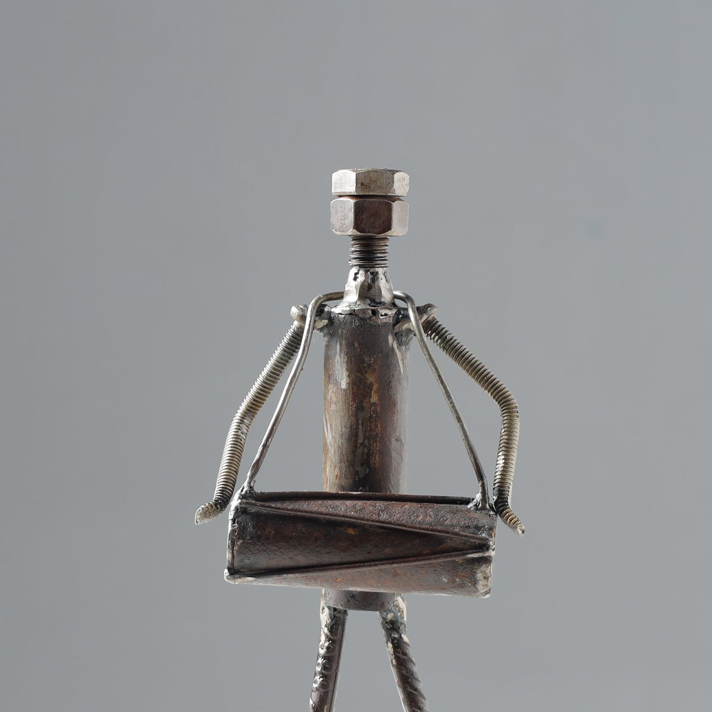 man metal sculpture