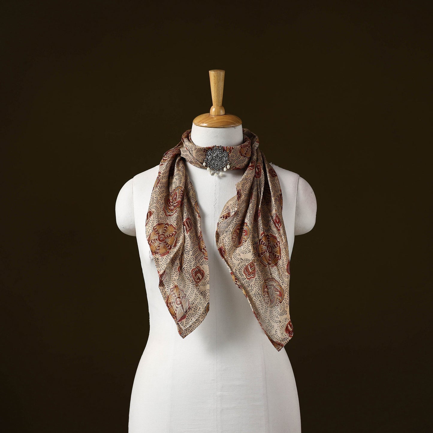 Kalamkari chanderi silk pendant necklace scarf 02