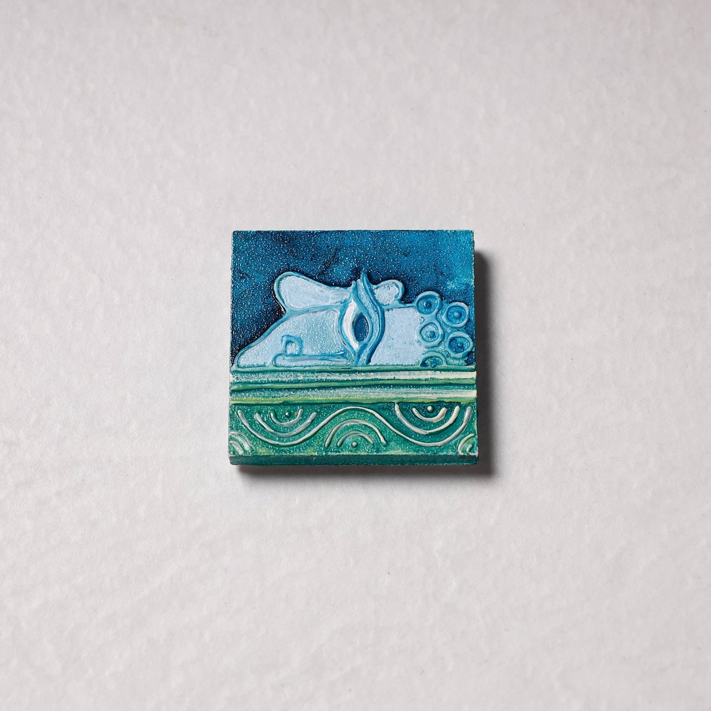 Embossed Stone Work Handpainted Wooden Fridge Magnet