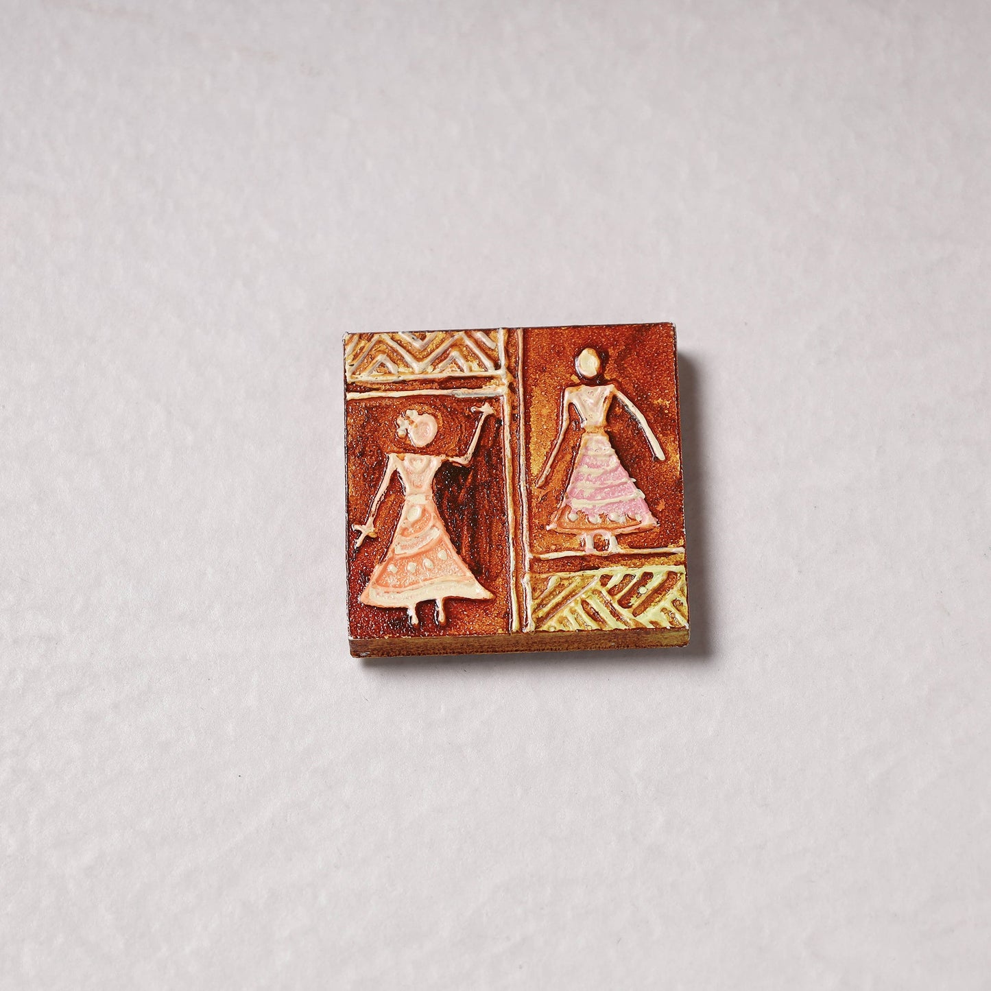 Embossed Stone Work Handpainted Wooden Fridge Magnet