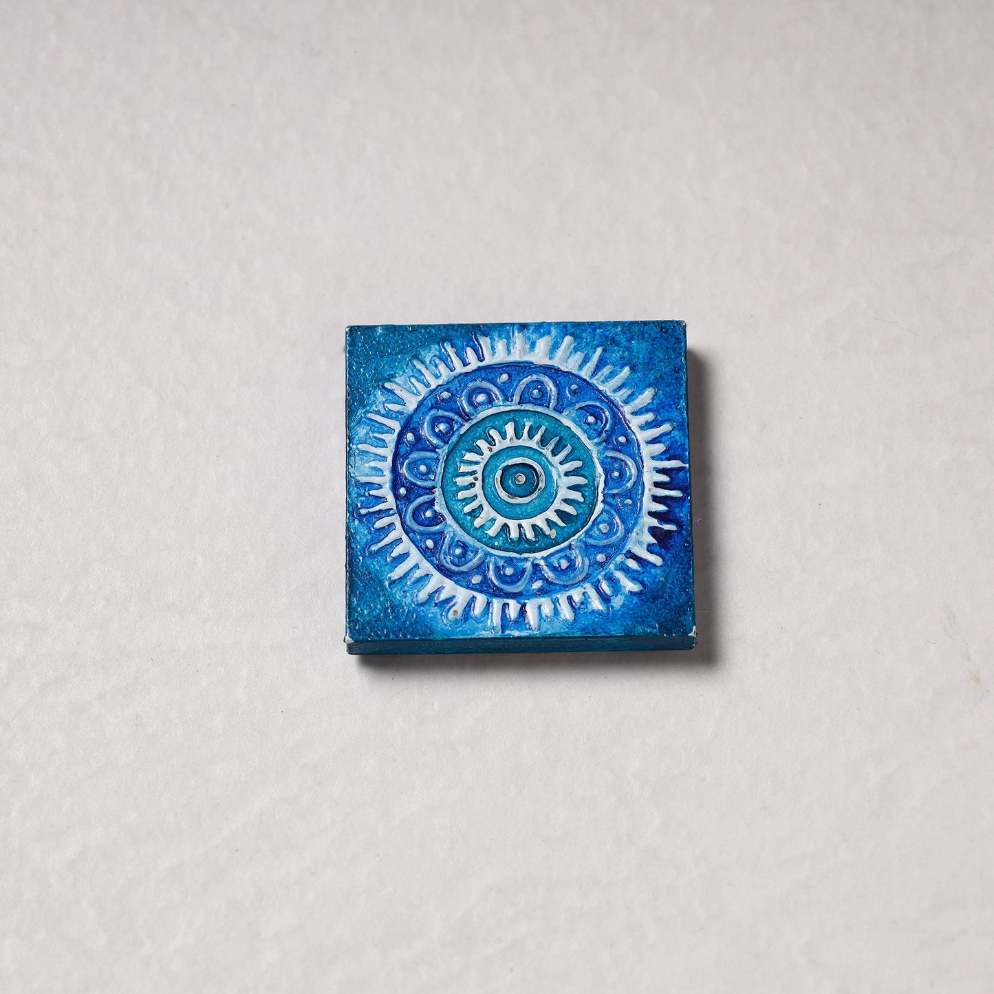 Embossed Stone Work Handpainted Wooden Fridge Magnet