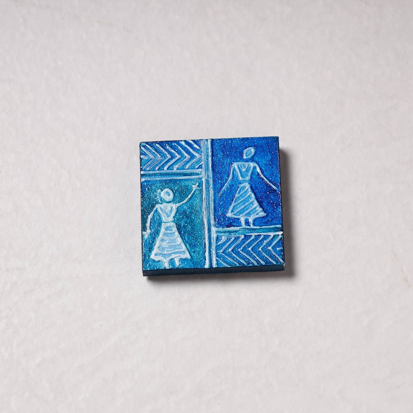 Embossed Stone Work Handpainted Wooden Fridge Magnet