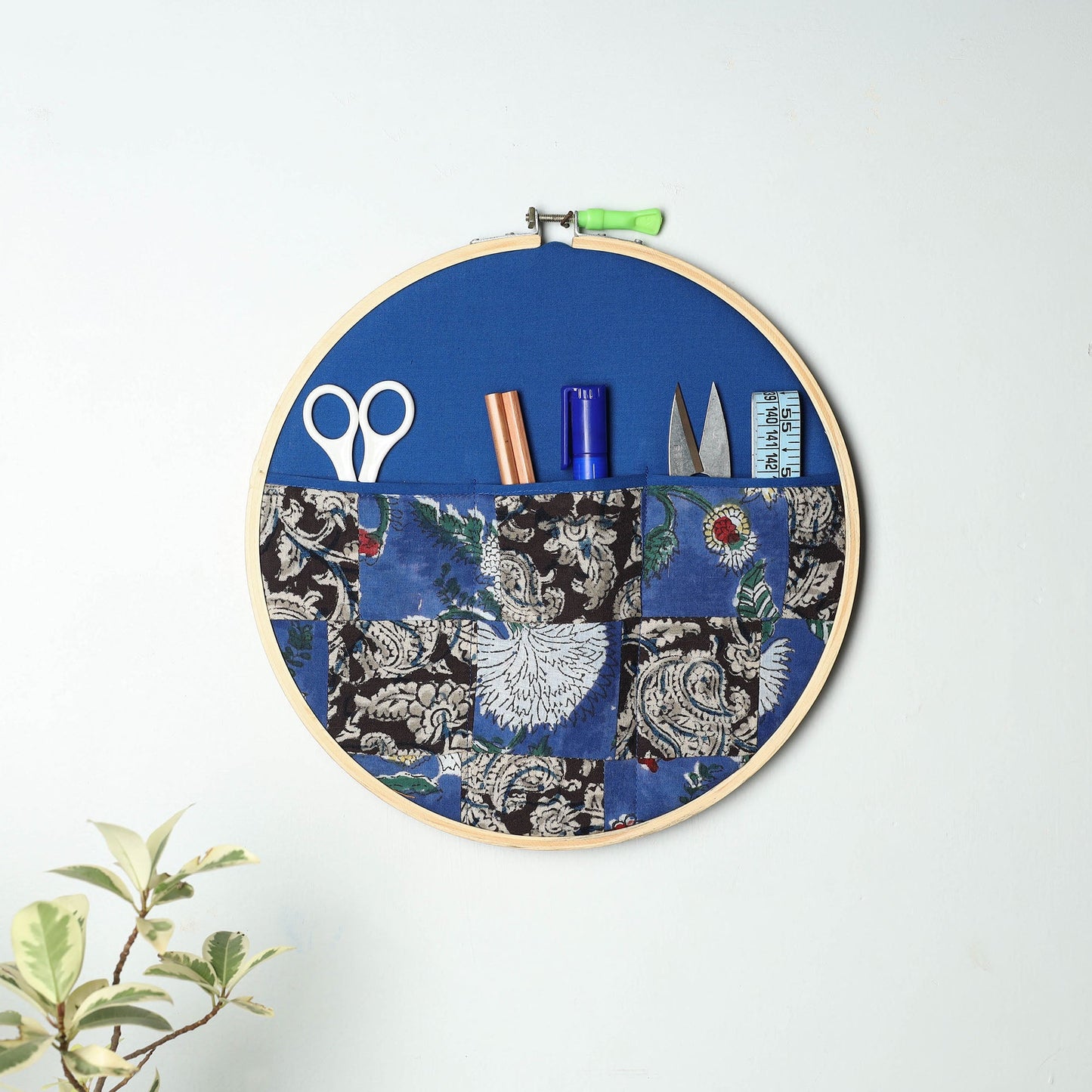 Embroidery Hoop Wall Decor (Large) 04