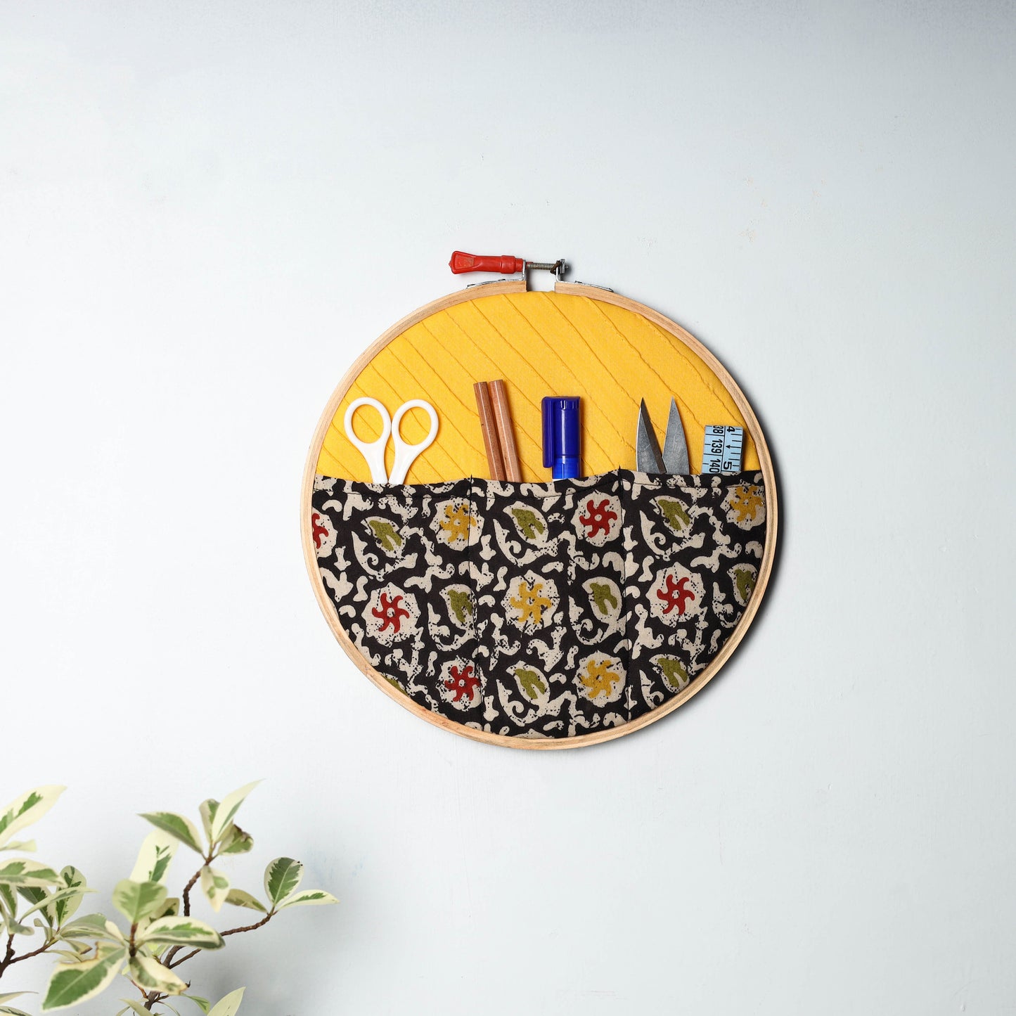 Embroidery Hoop Wall Decor 02