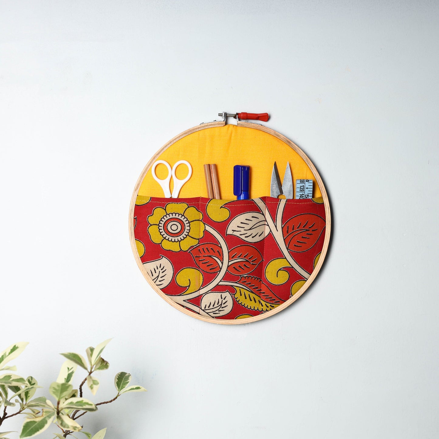 Embroidery Hoop Wall Decor 04