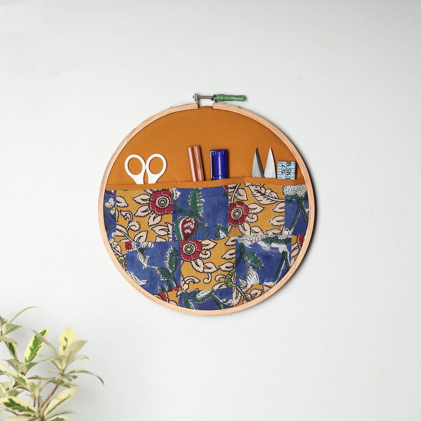 Embroidery Hoop Wall Decor (Medium) 24