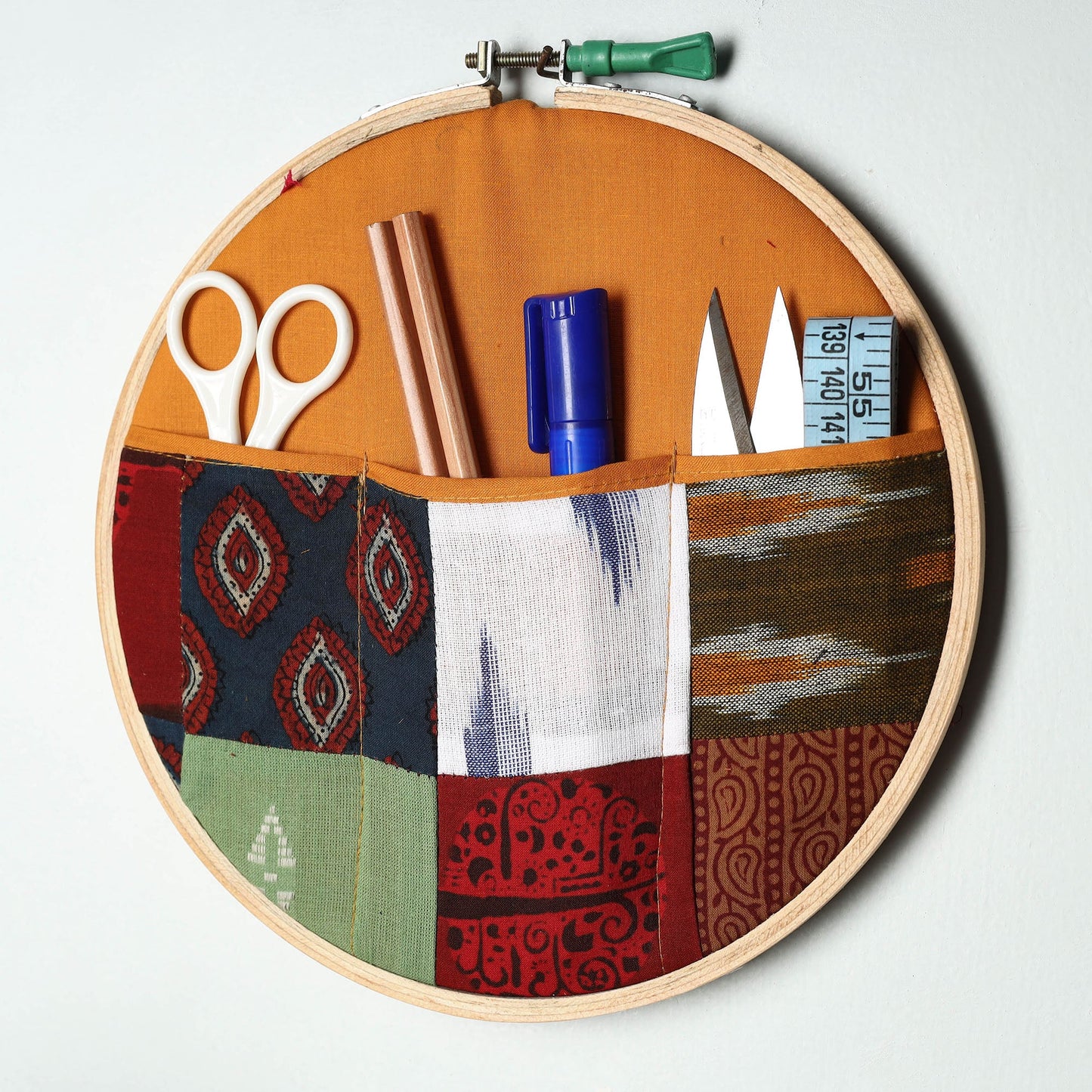 Embroidery Hoop Wall Decor (Small) 30