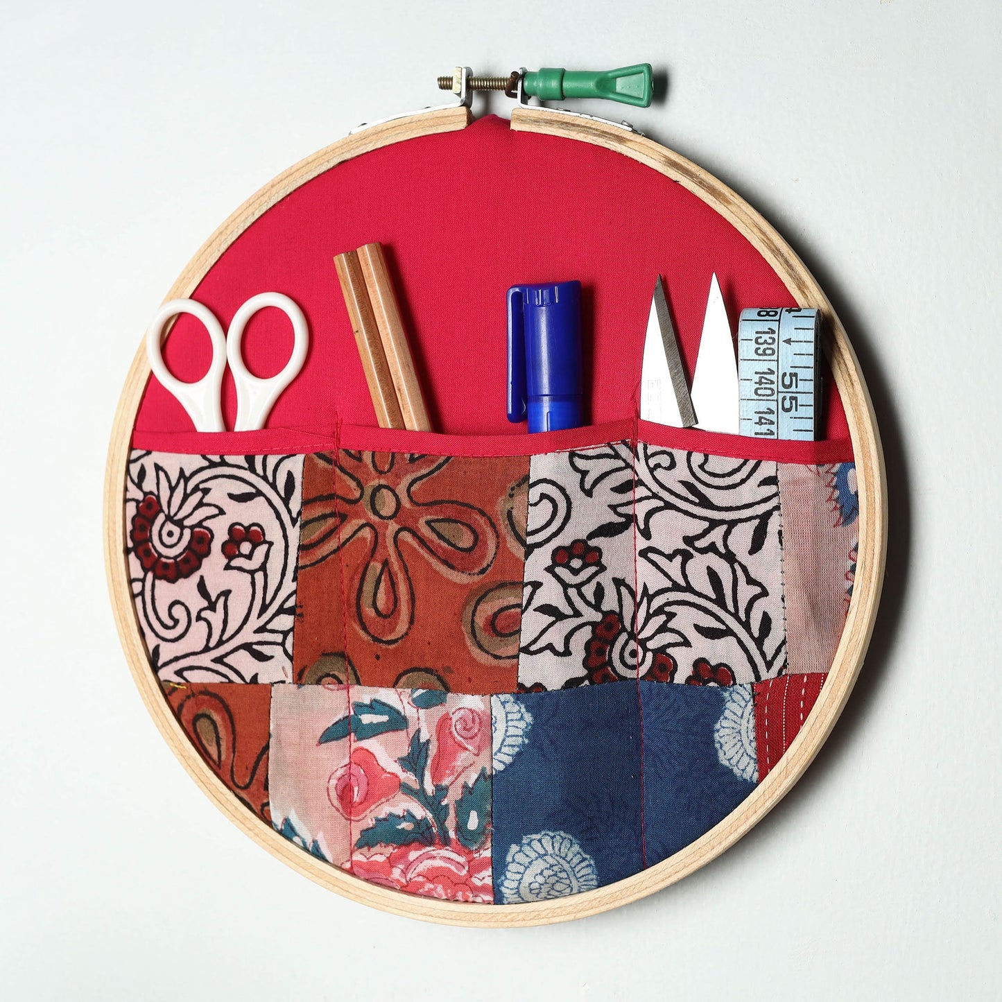 Embroidery Hoop Wall Decor (Small) 35