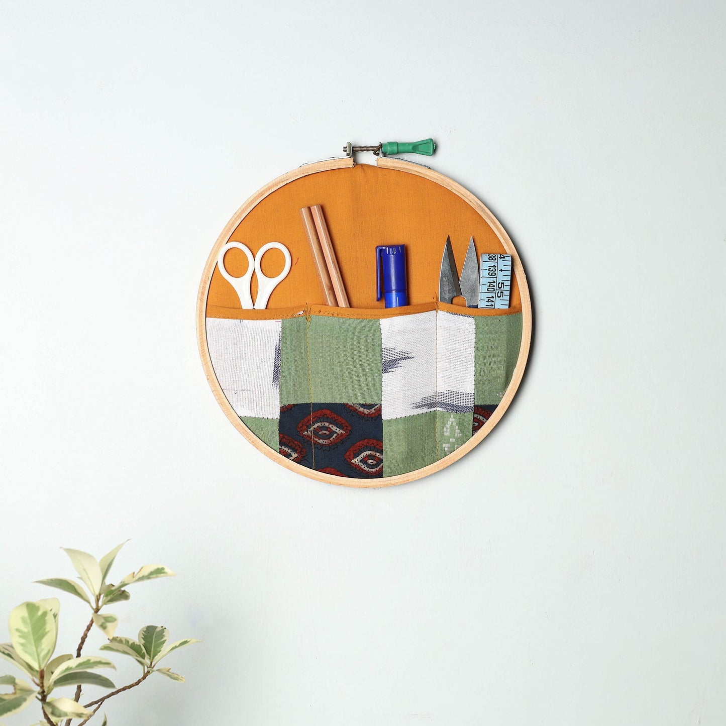 Embroidery Hoop Wall Decor (Small) 40
