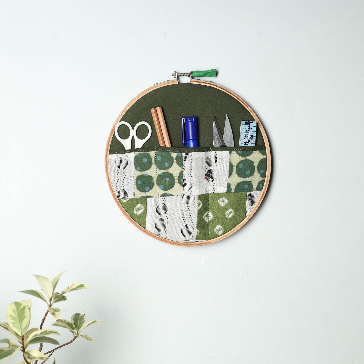 Embroidery Hoop Wall Decor (Small) 43