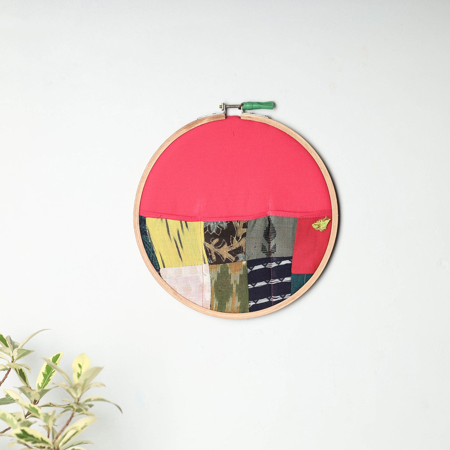 Embroidery Hoop Wall Decor (Small) 45