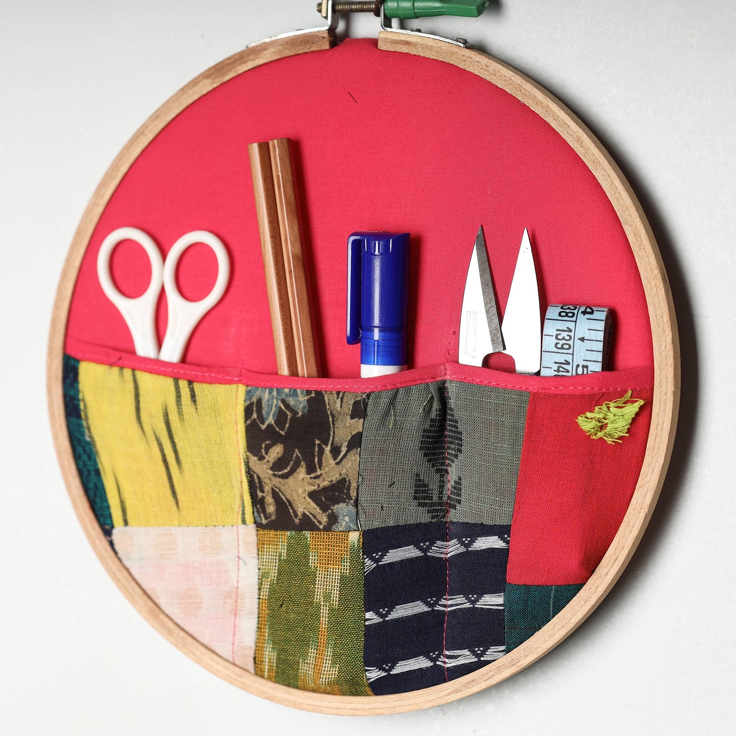 Embroidery Hoop Wall Decor (Small) 45