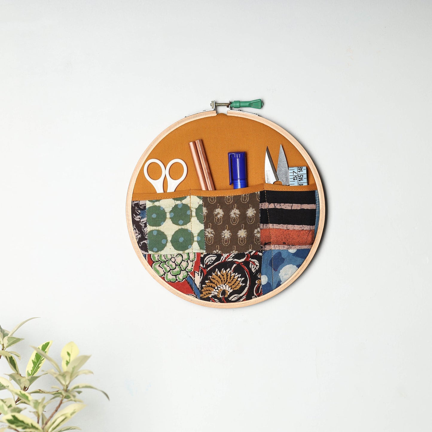 Embroidery Hoop Wall Decor (Small) 54