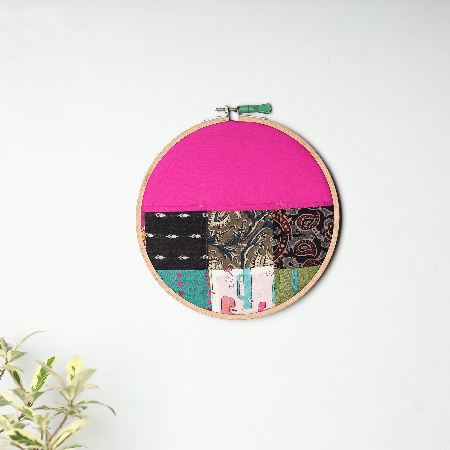 Embroidery Hoop Wall Decor (Small) 55
