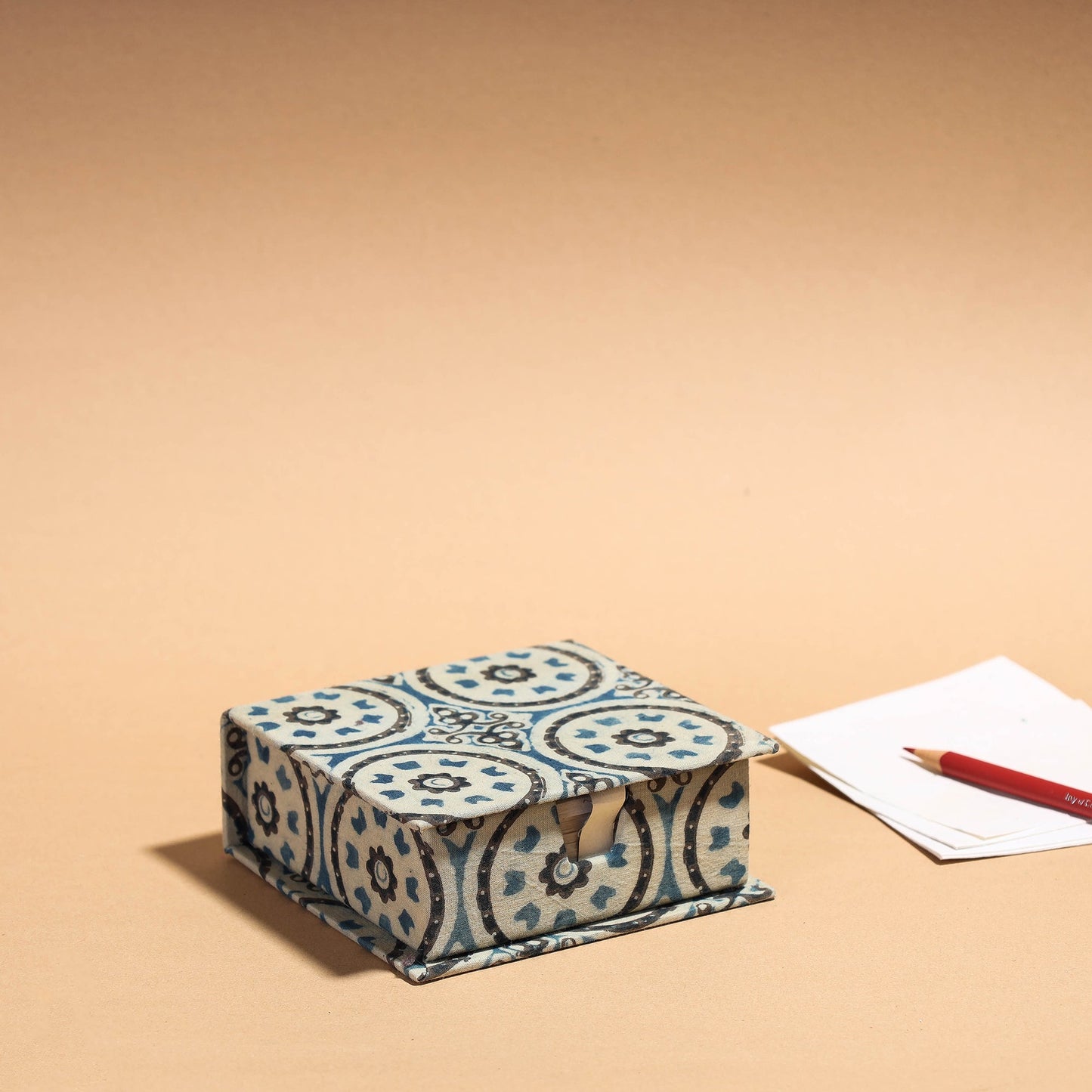 Floral Printed Handcrafted Card Holder with Slips