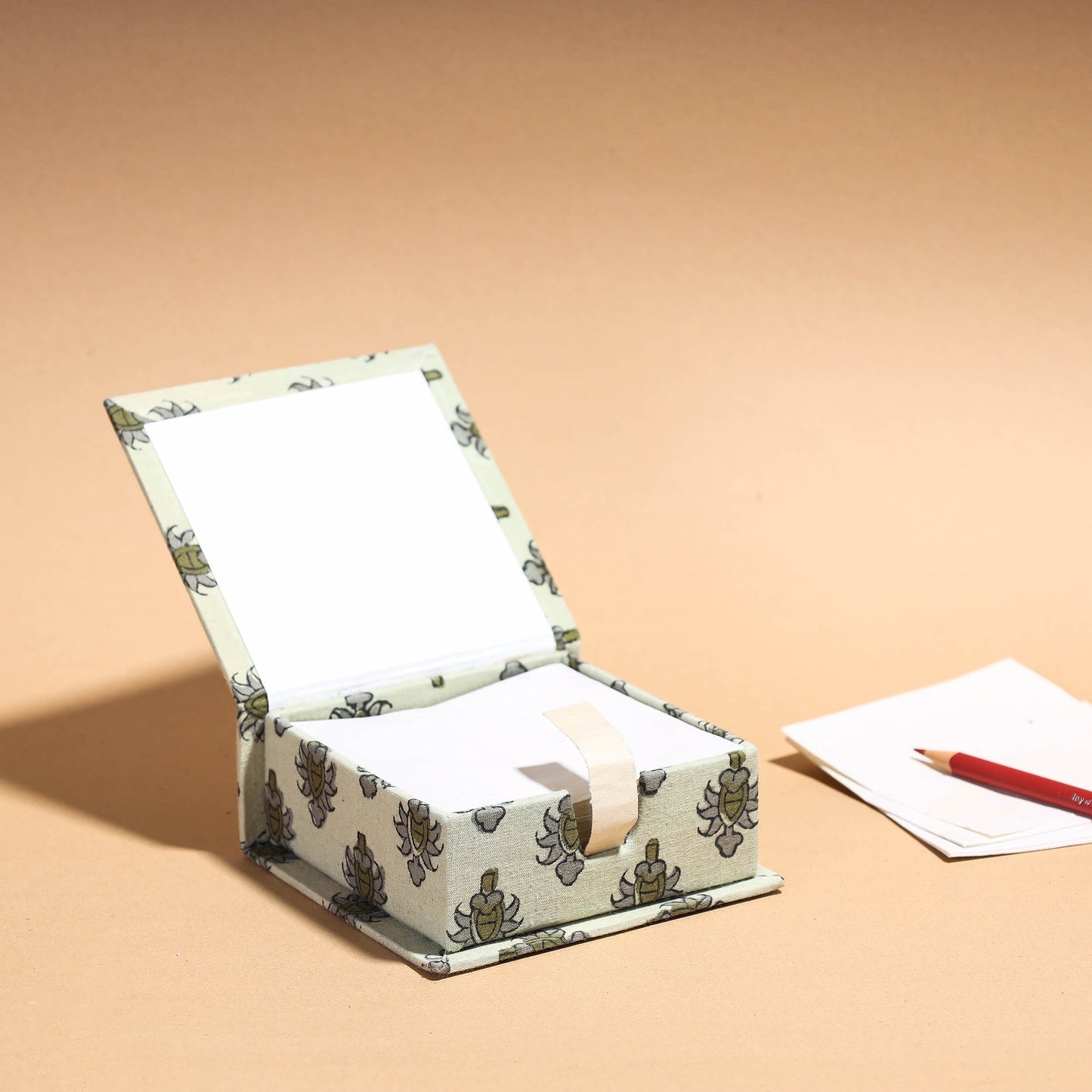 Floral Printed Handcrafted Card Holder with Slips