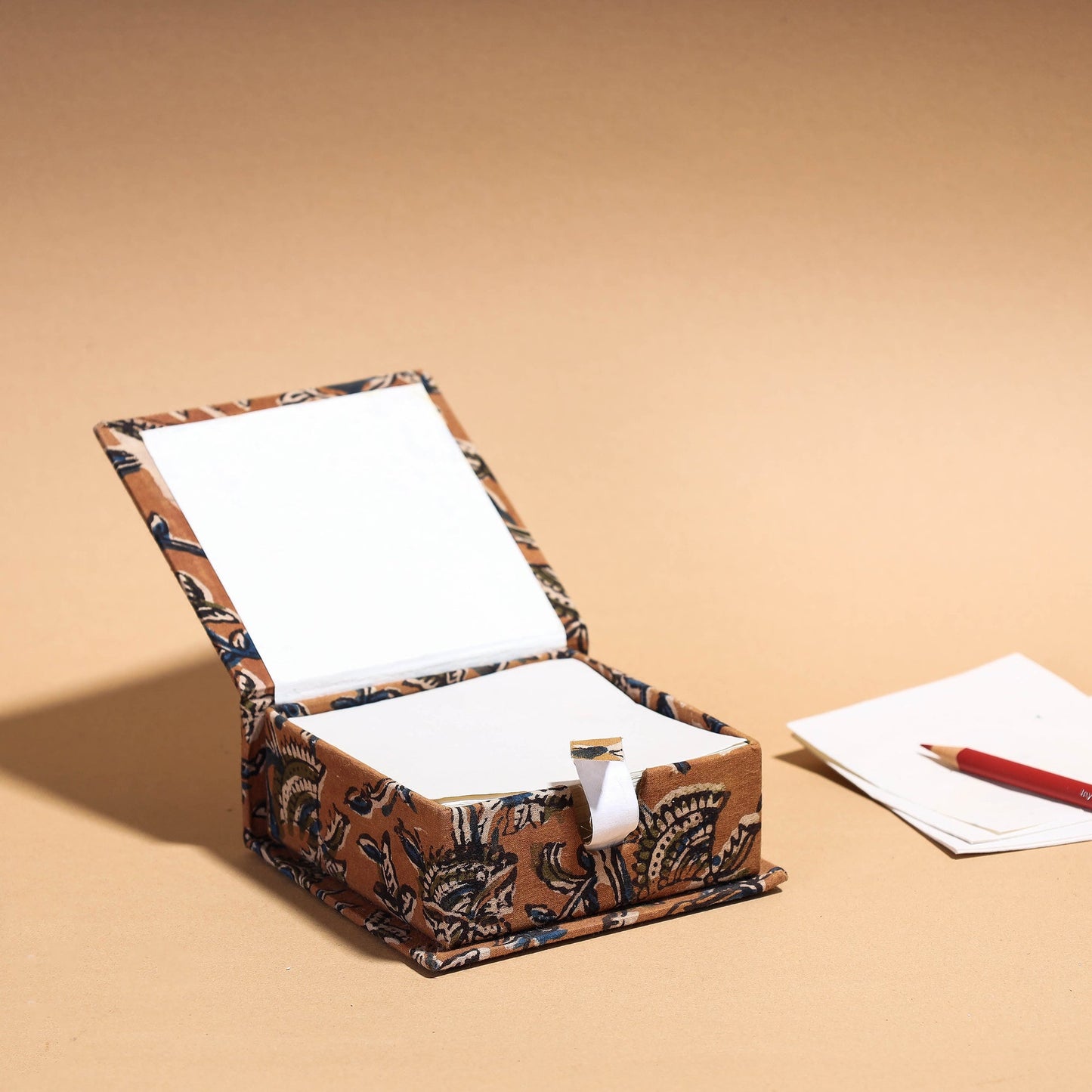 Floral Printed Handcrafted Card Holder with Slips