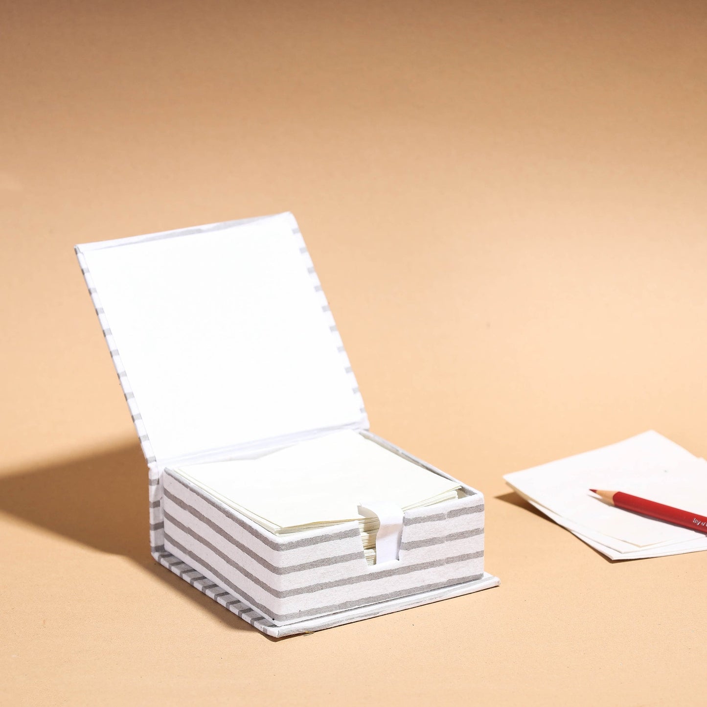 Floral Printed Handcrafted Card Holder with Slips