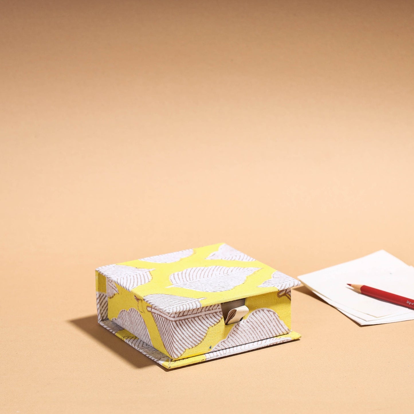 Floral Printed Handcrafted Card Holder with Slips