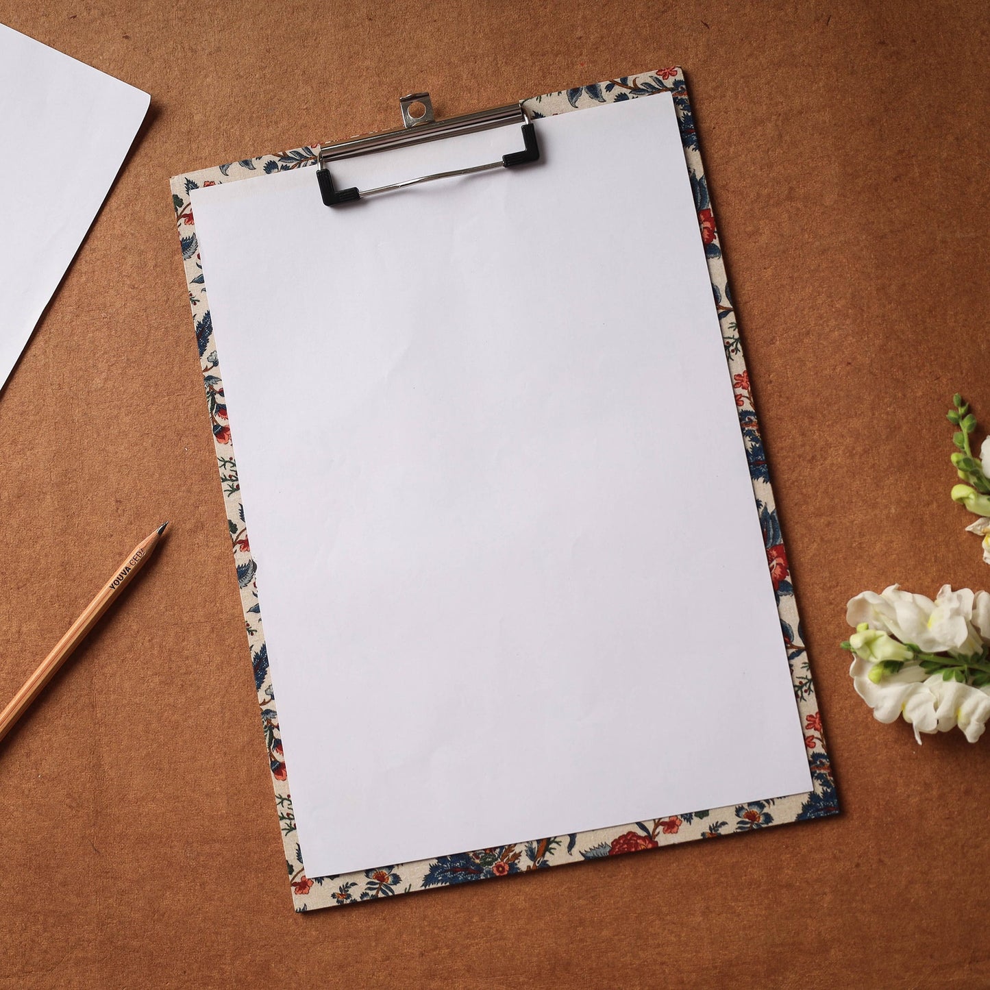 Floral Printed Handcrafted Clipboard