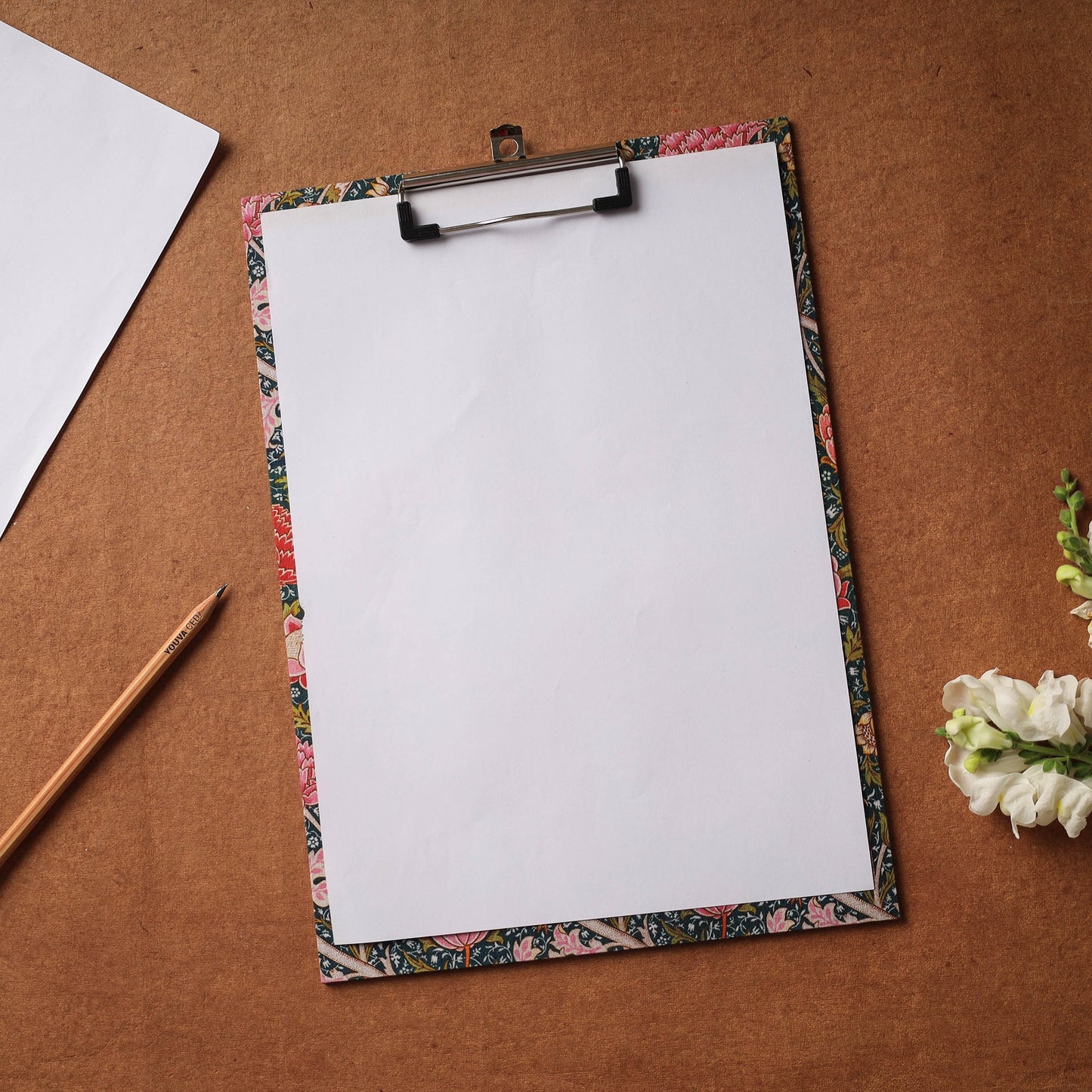 Floral Printed Handcrafted Clipboard