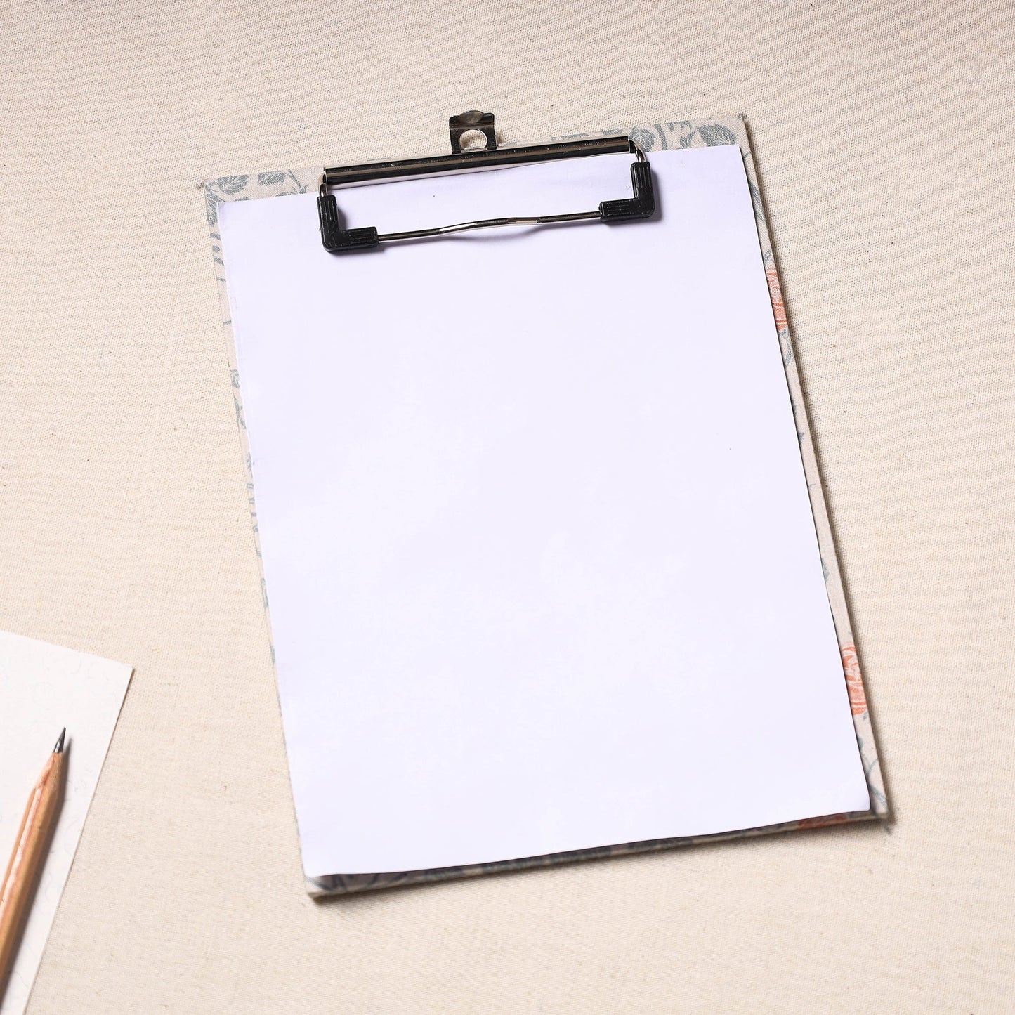 Floral Printed Handcrafted Clipboard