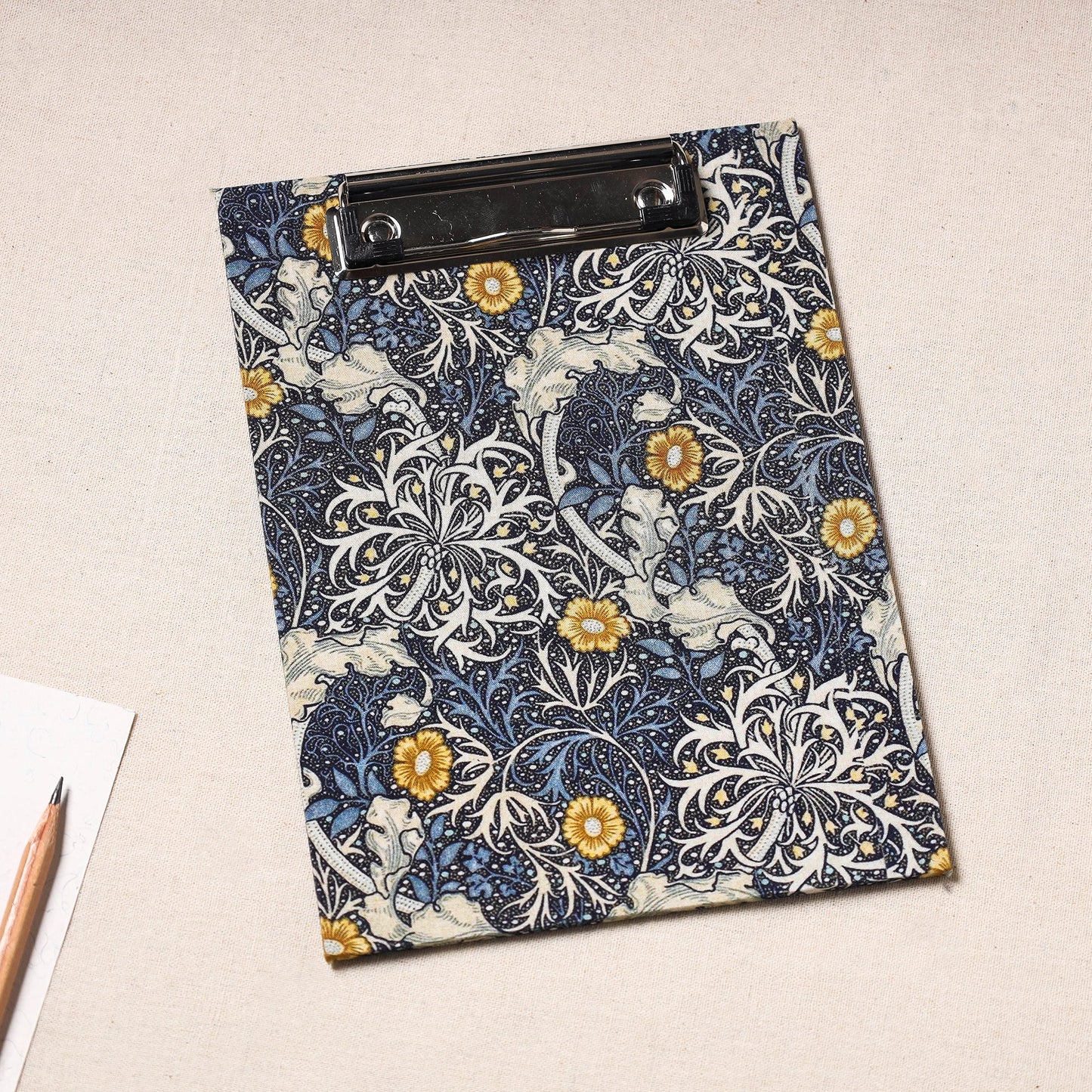 Floral Printed Handcrafted Clipboard