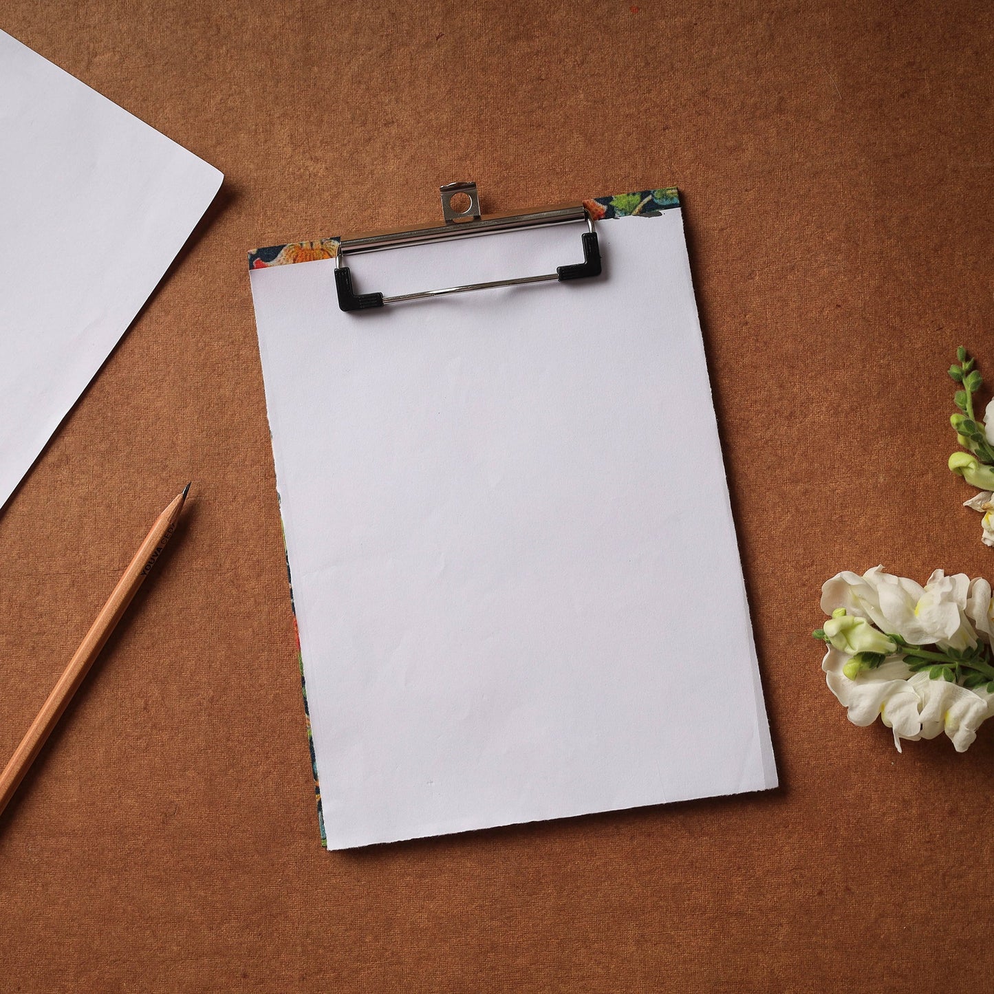 Floral Printed Handcrafted Clipboard