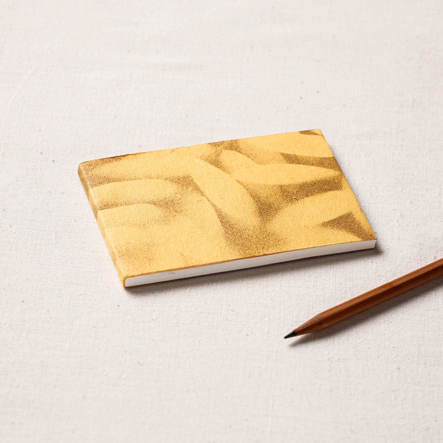 Flower Art Work Note Pad (4.7 x 3 in)