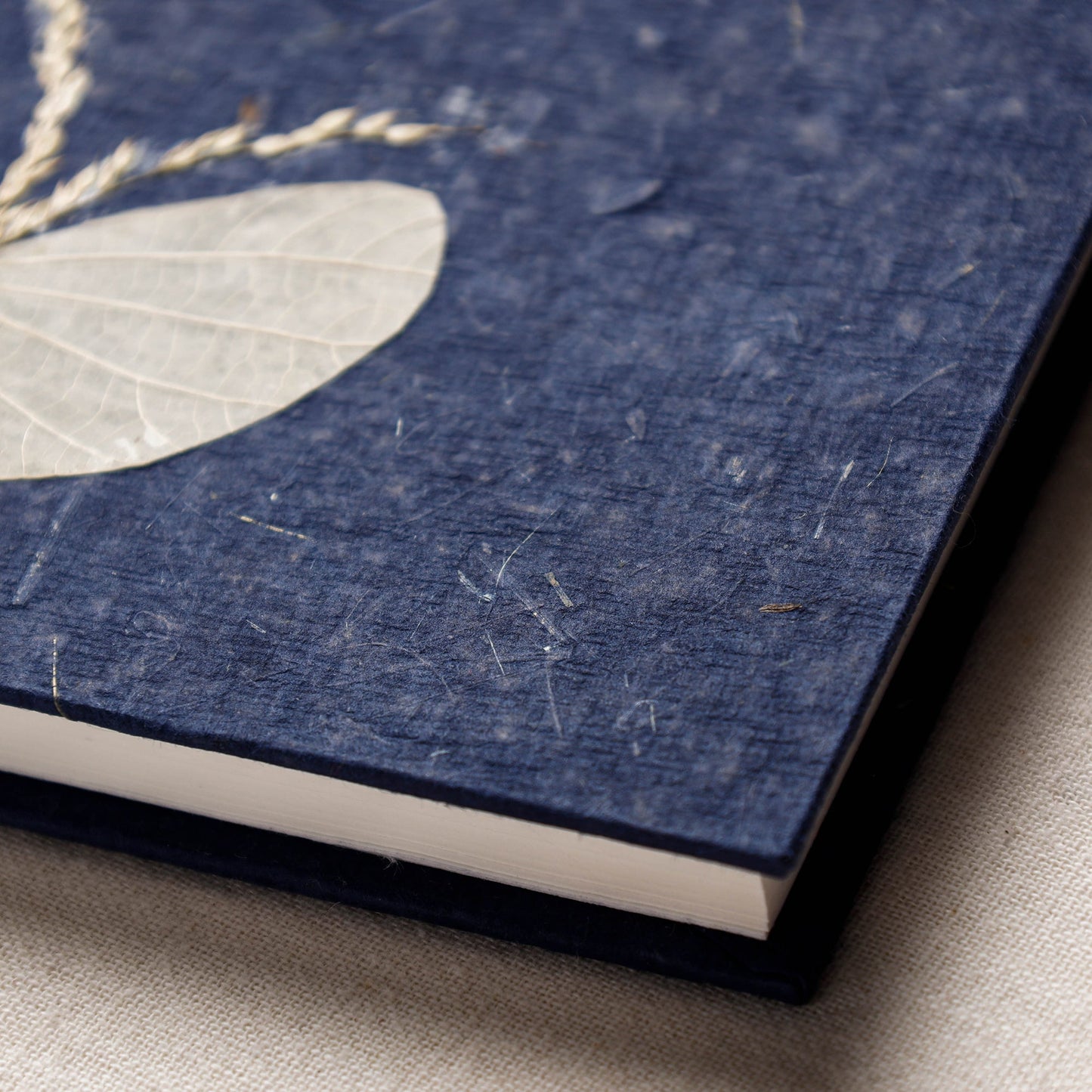 Flower Art Work Special Visitor Notebook (4.3 x 5.5 in)