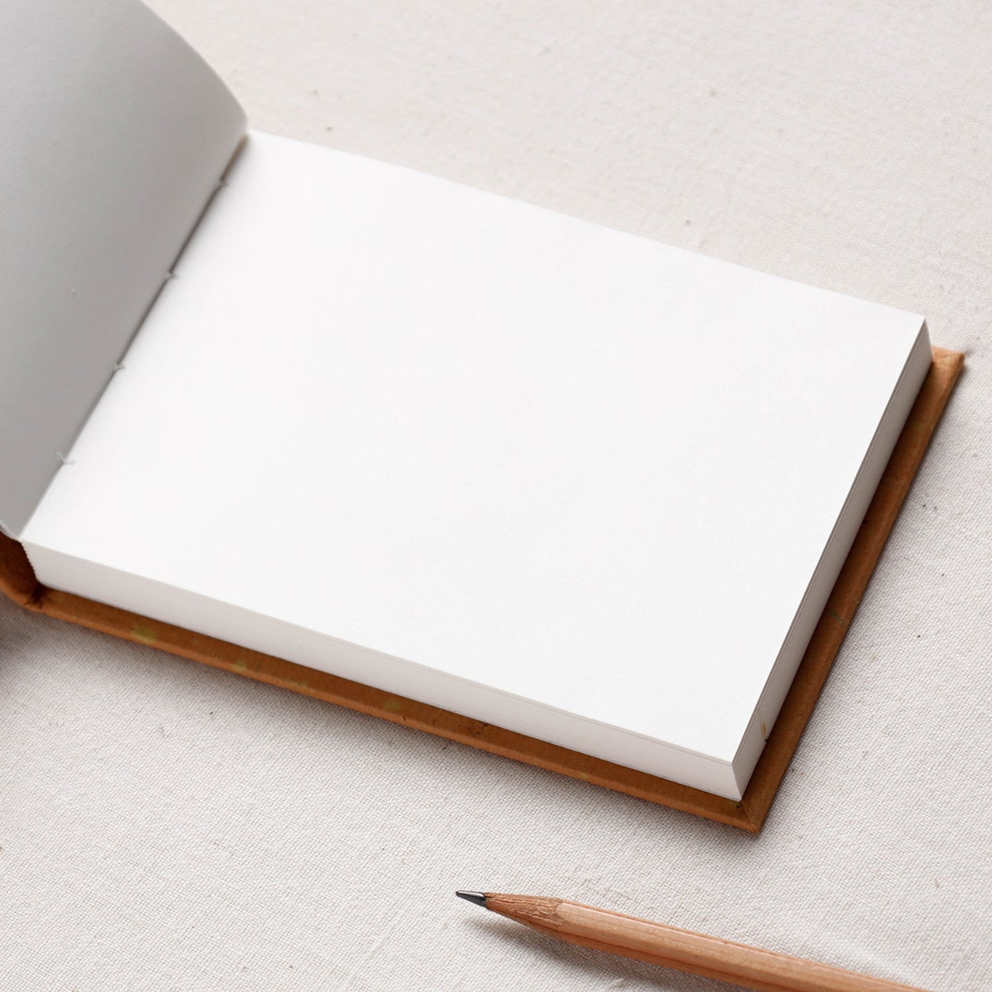 Flower Art Work Special Visitor Notebook (4.3 x 5.5 in)