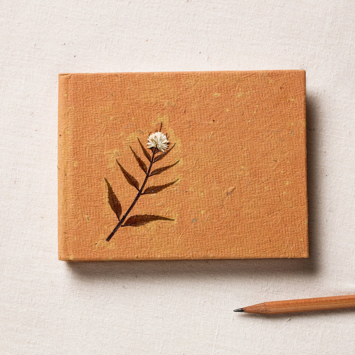 Flower Art Work Special Visitor Notebook (4.3 x 5.5 in)