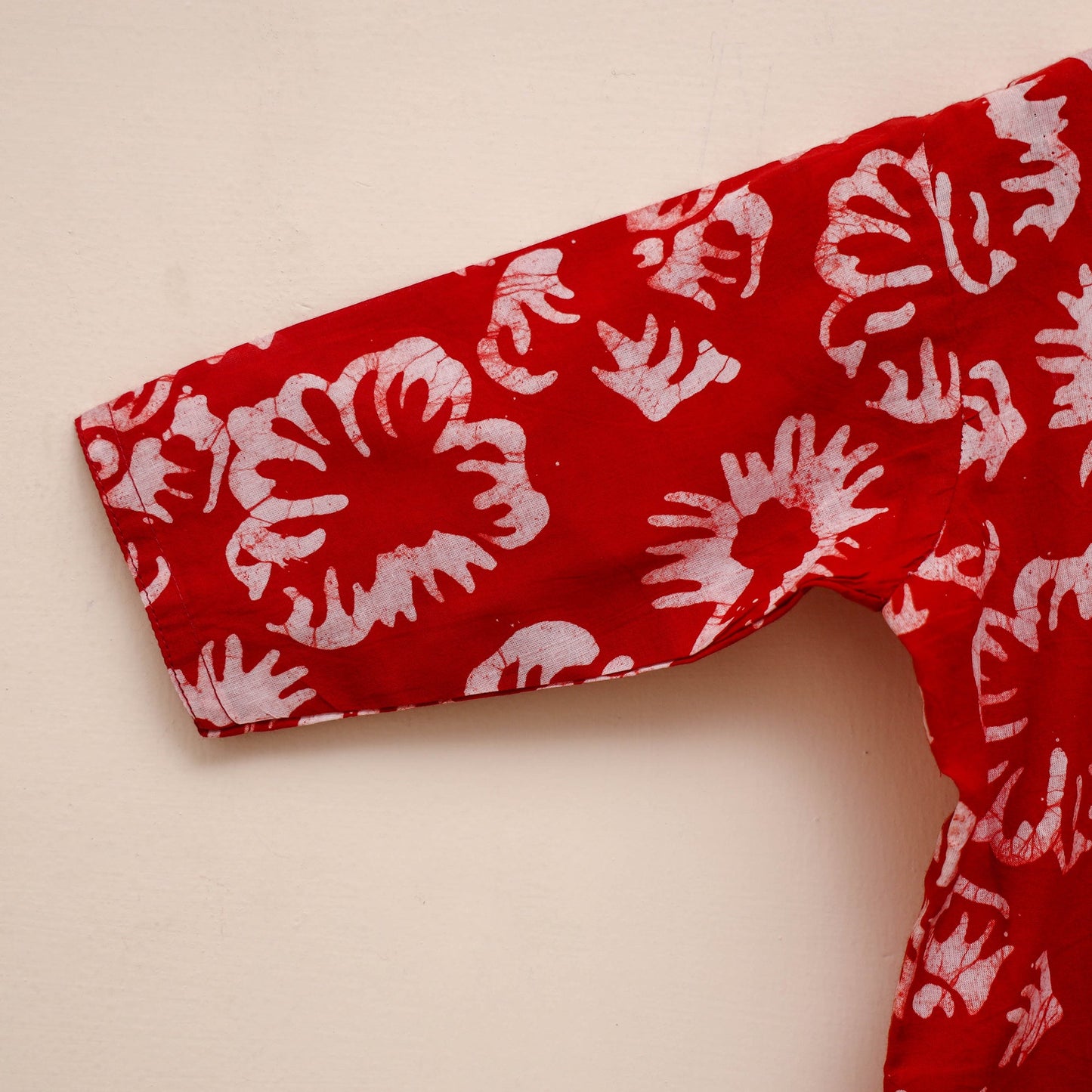 Girls hand batik pure cotton kurta set (2-6 years) 11