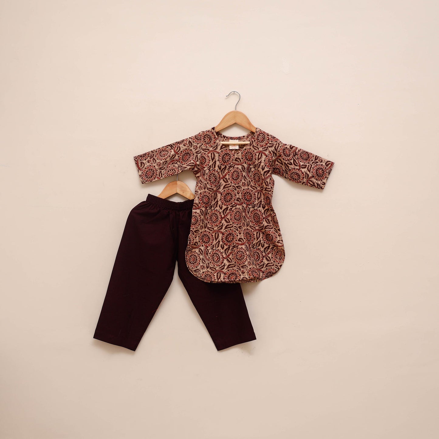 Girls kalamkari pure cotton kurta set (2-6 years) 16