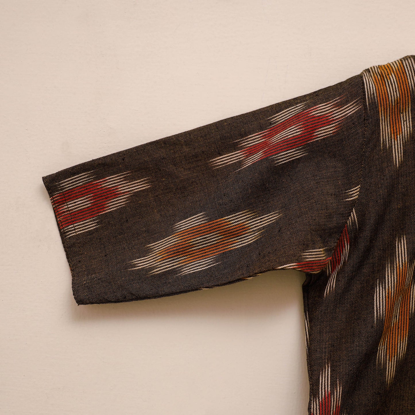 Girls pochampally ikat pure cotton kurta set (2-6 years) 01