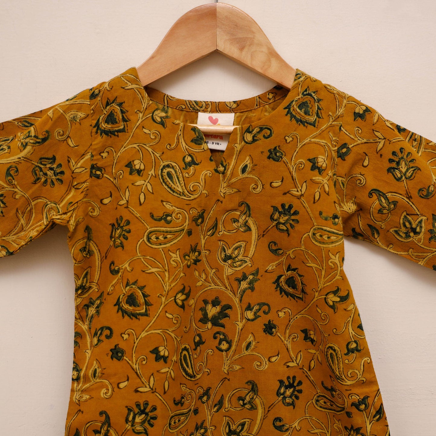 Girls pure cotton kurta set (2-6 years) 14 - handcrafted