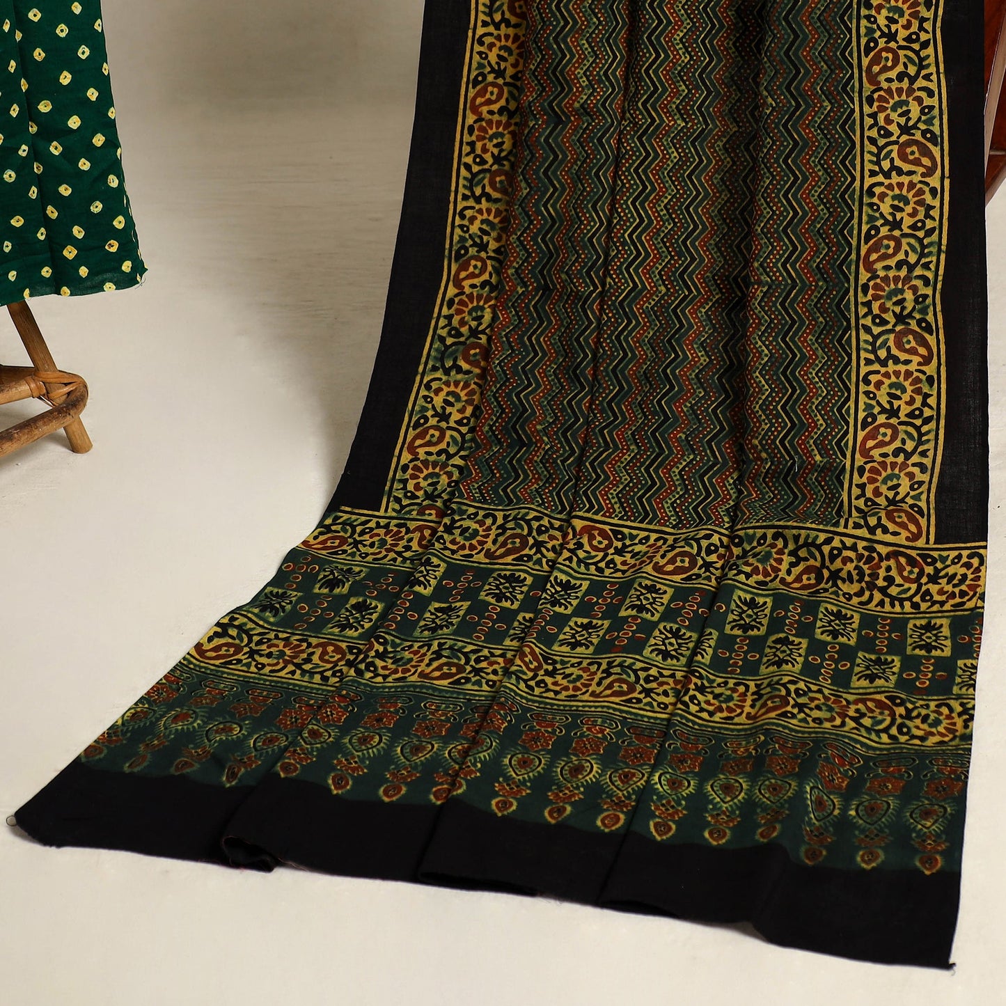 Green 2pc Tie-Dye Cotton Bandhani Kurta with Ajrakh Dupatta