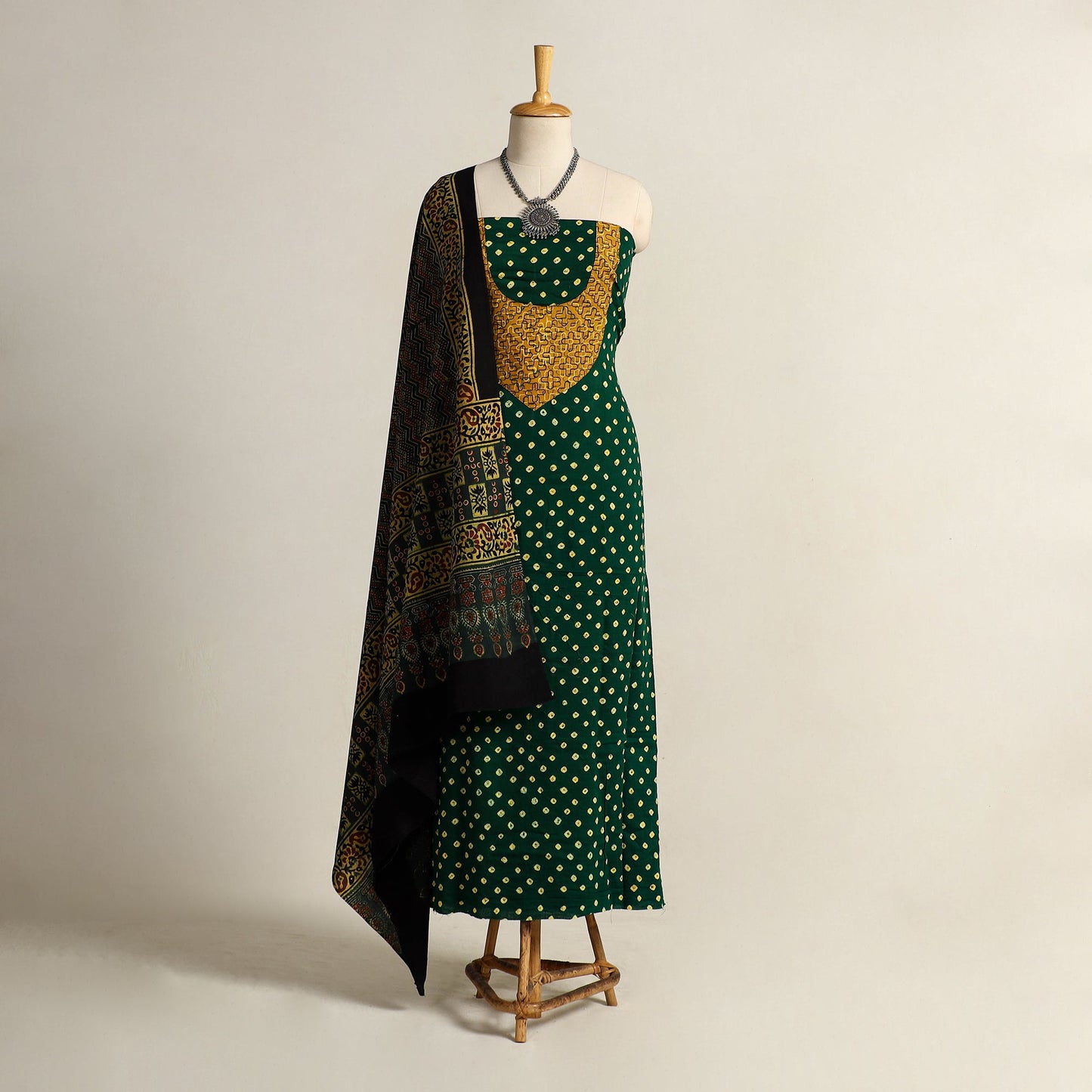 Green 2pc Tie-Dye Cotton Bandhani Kurta with Ajrakh Dupatta
