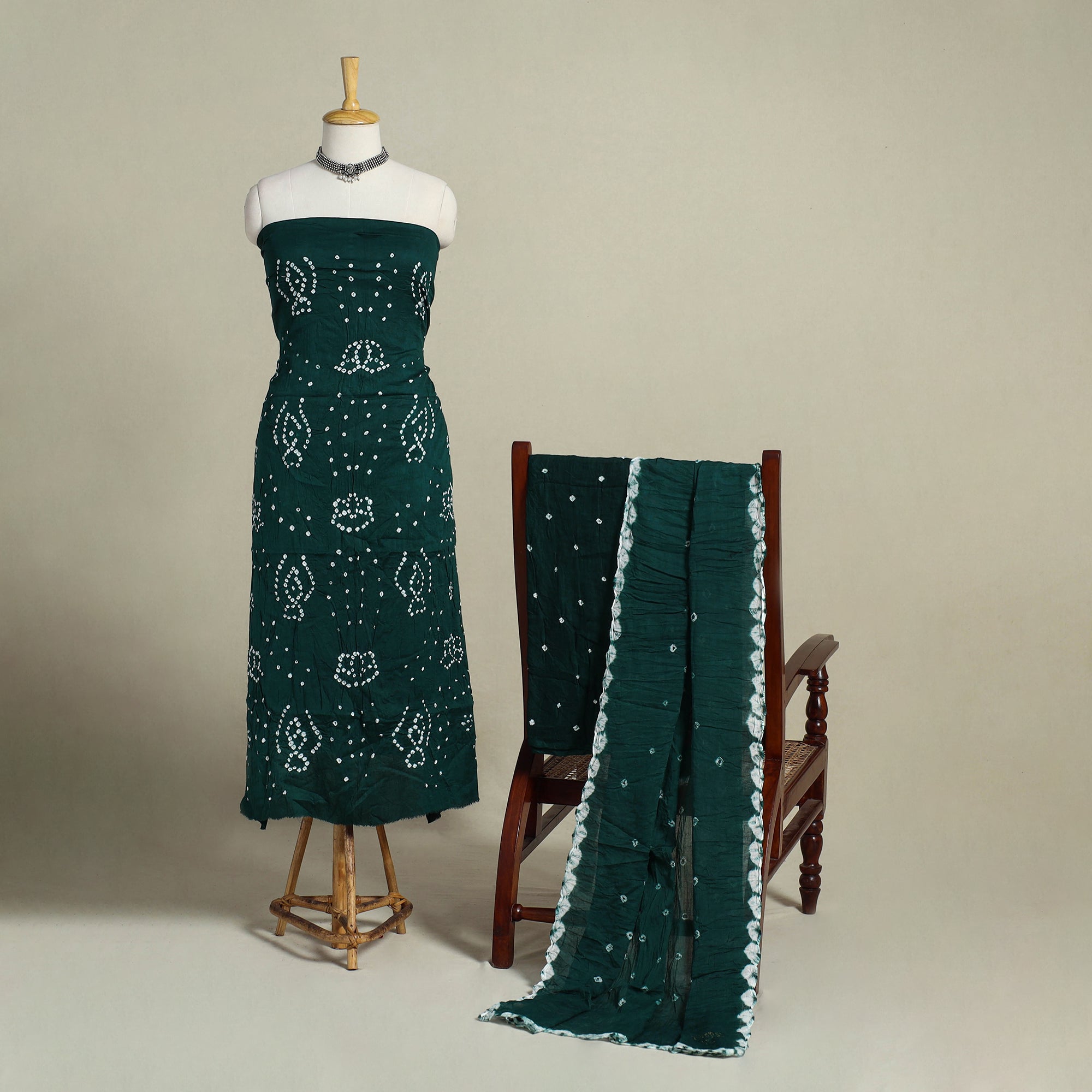Green - 3pc Cotton Unstitched Kutch Batik Print Dress Material 02 main image 0