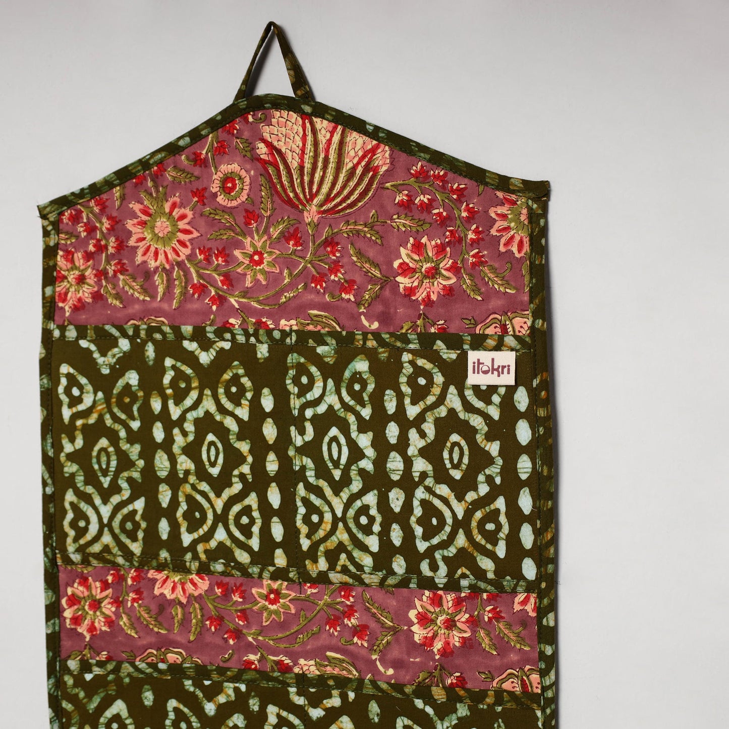 Green - 4 pockets handcrafted cotton wall hanging letter