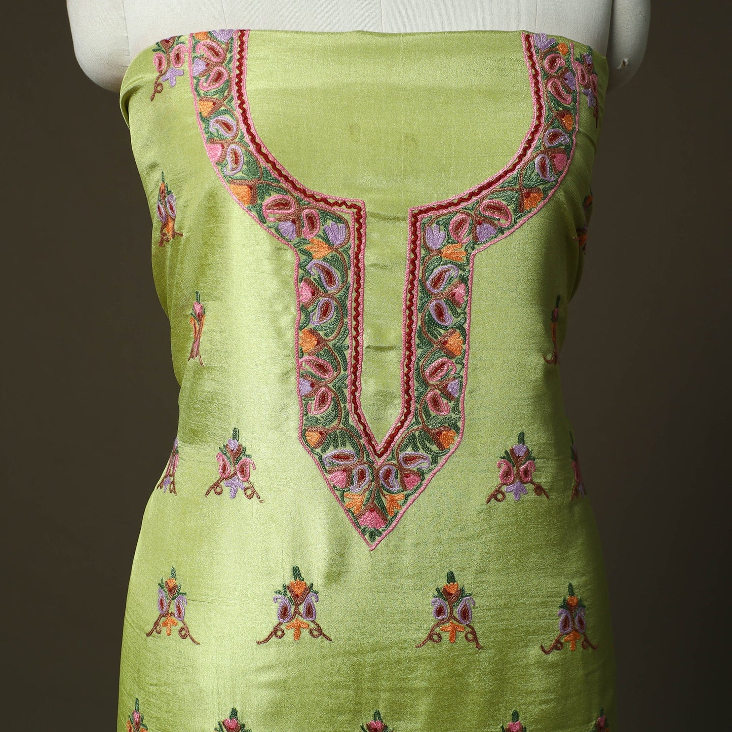 Aari hand embroidery silk 2pc unstitched dress material 26