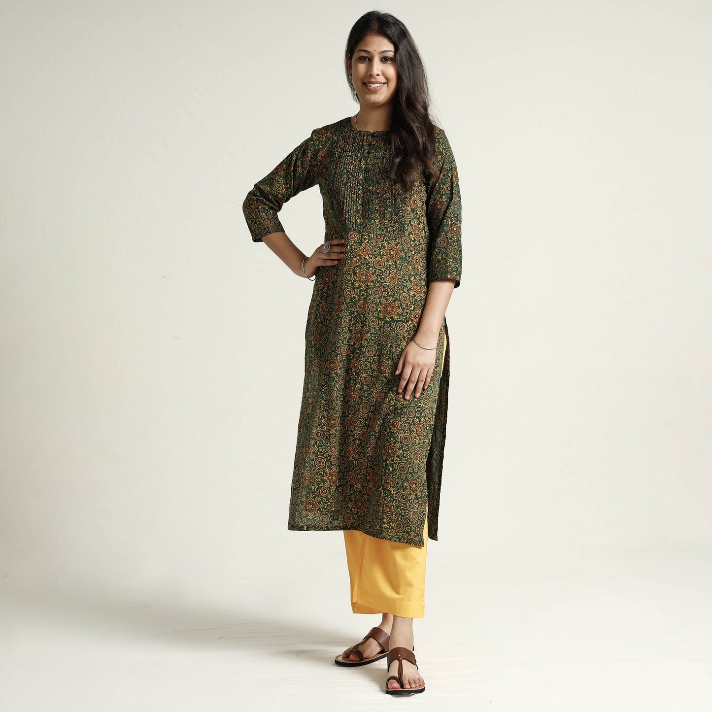 Buy Ajrakh Block Printed Cotton Kurta with Palazzo Set Online at iTokri.com