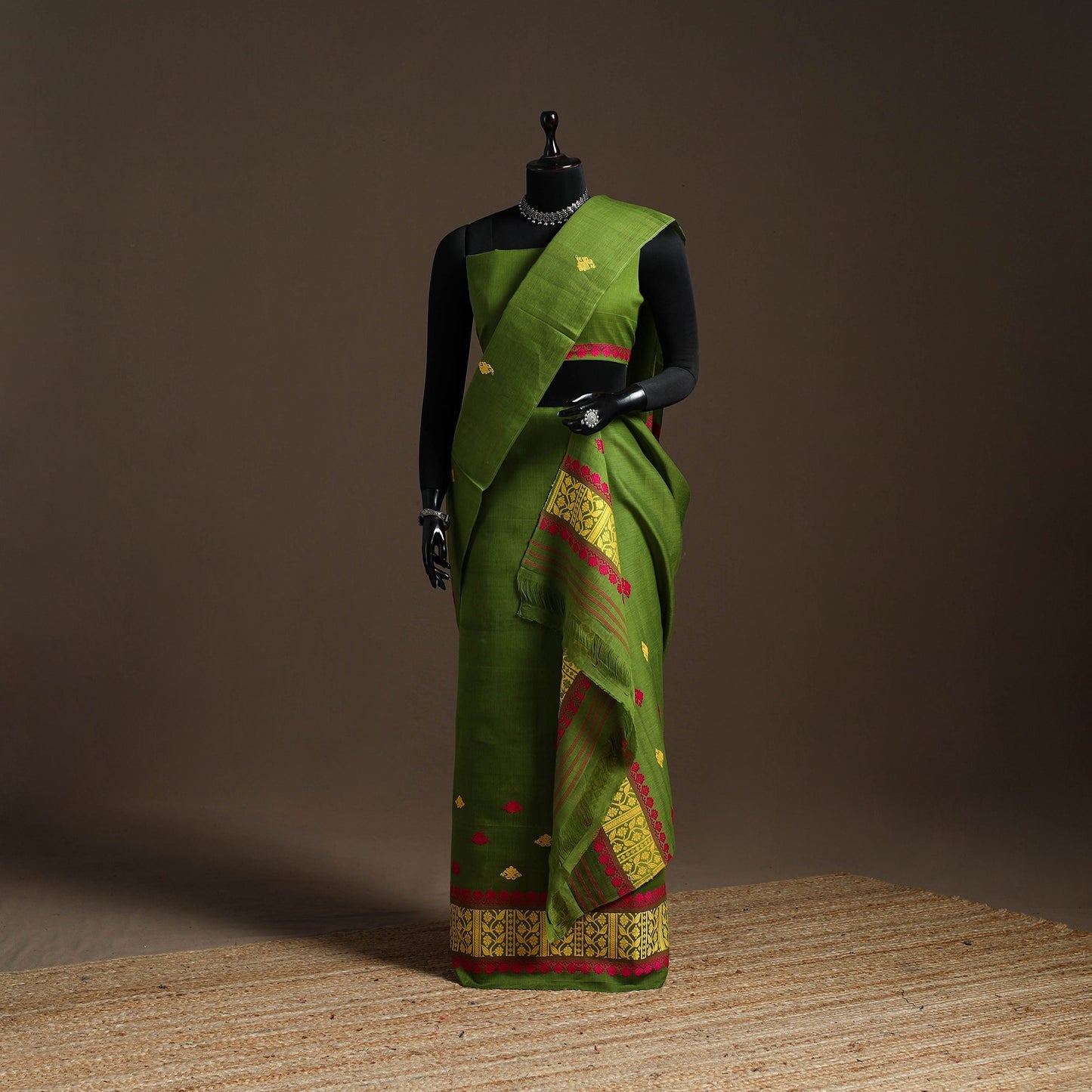 Assam handloom silk cotton mekhela chador with blouse piece